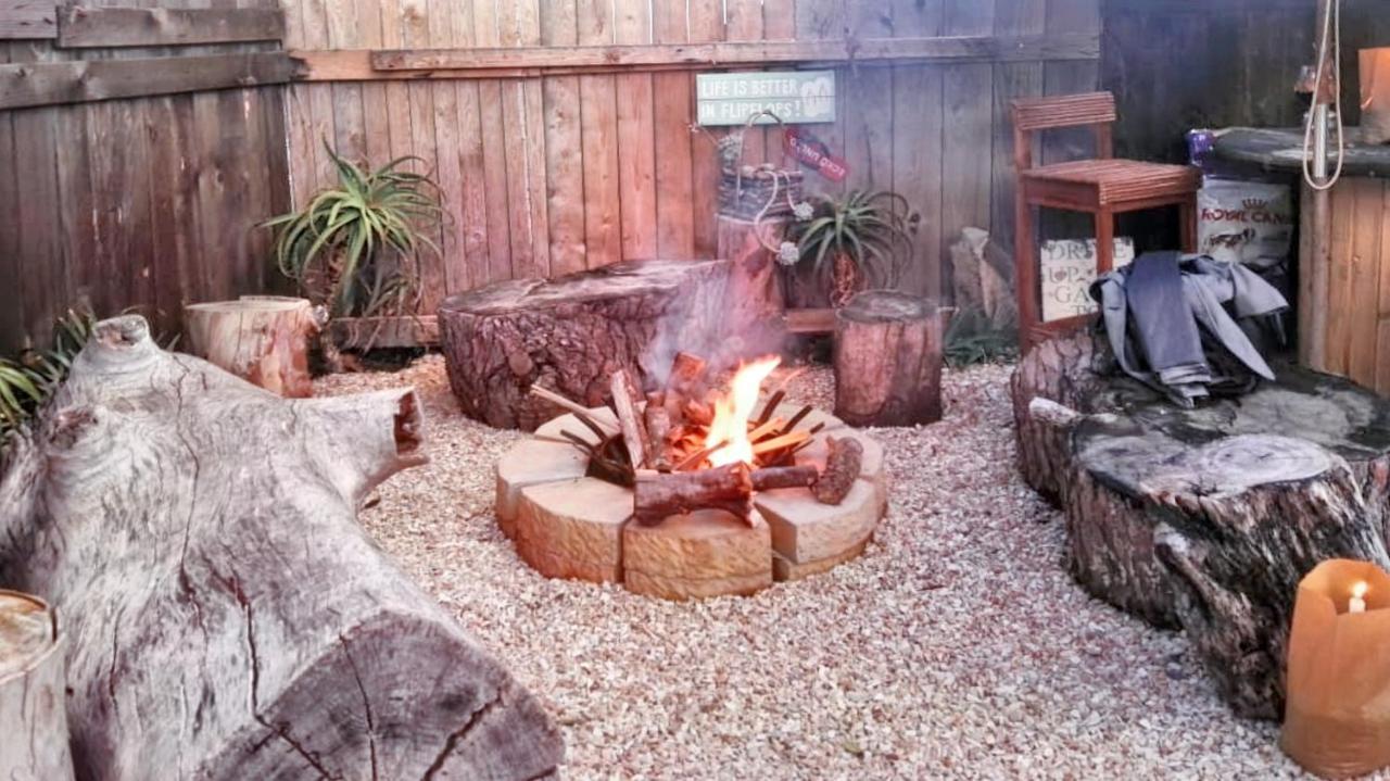 Log Inn East London Buitenkant foto